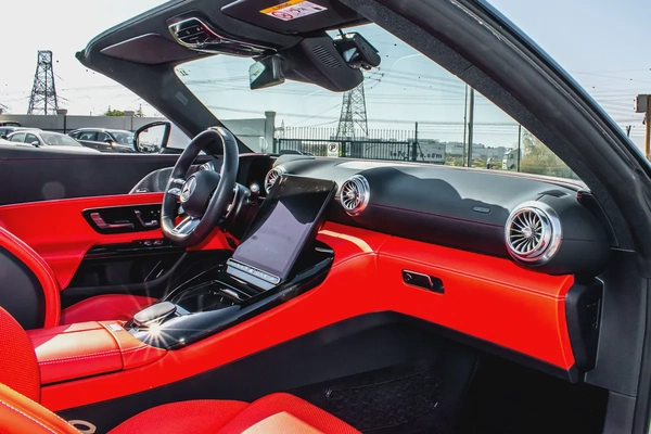 2023 Mercedes-Benz SL43 AMG – | Only 2,000 KM | Brand New Condition