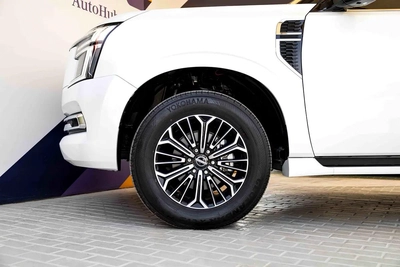 Nissan Patrol SE Platinum City-3