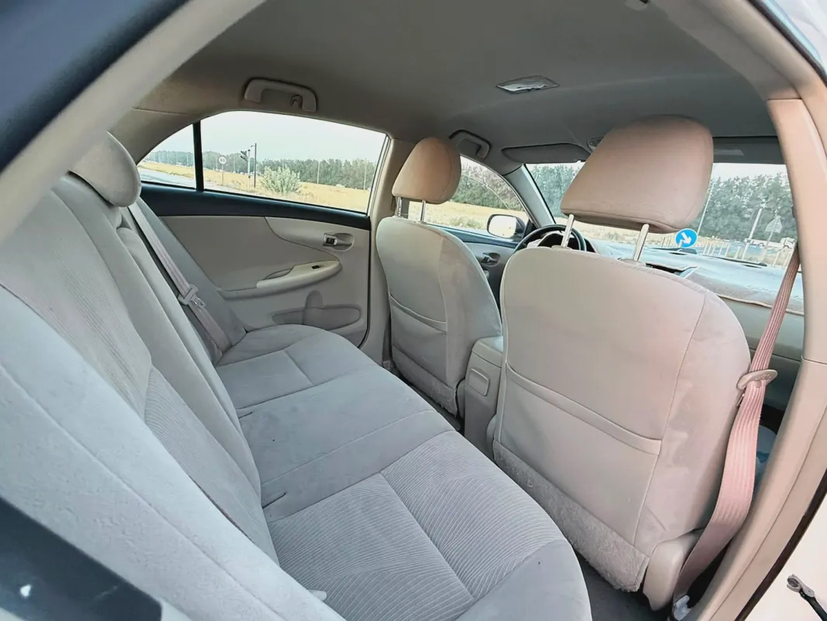 Toyota Corolla 2013 SE - Well Maintained GCC Specs-15-15