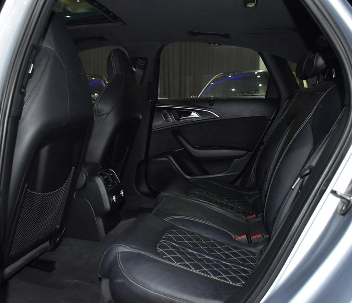 Audi S6 V8T ( 2016 Model ) in Silver Color GCC Specs