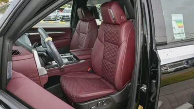 Cadillac Escalade Sport | V8 | 6.2L | AWD | Black | 2026-10