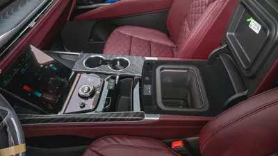 Cadillac Escalade Sport | V8 | 6.2L | AWD | Black | 2026-19
