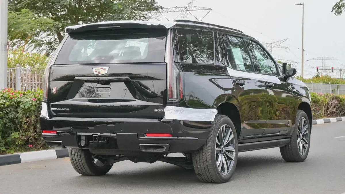 Cadillac Escalade Sport | V8 | 6.2L | AWD | Black | 2026-2-2
