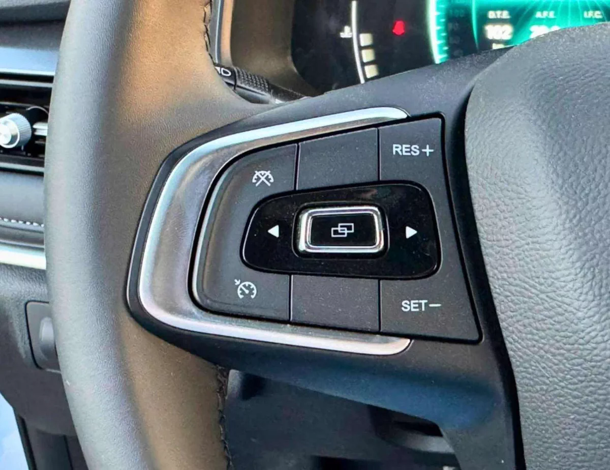 Chery Tiggo 4 Pro COMFORT || 1.5L PETROL V4 FWD || DVD+CAMERA / REAR PARKING SENSOR (CODE # TG4CFO)-19-0