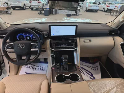 تويوتا لاندكروزر استيشن VXR 3.5 توين تيربو  ضمان الوكيل-7