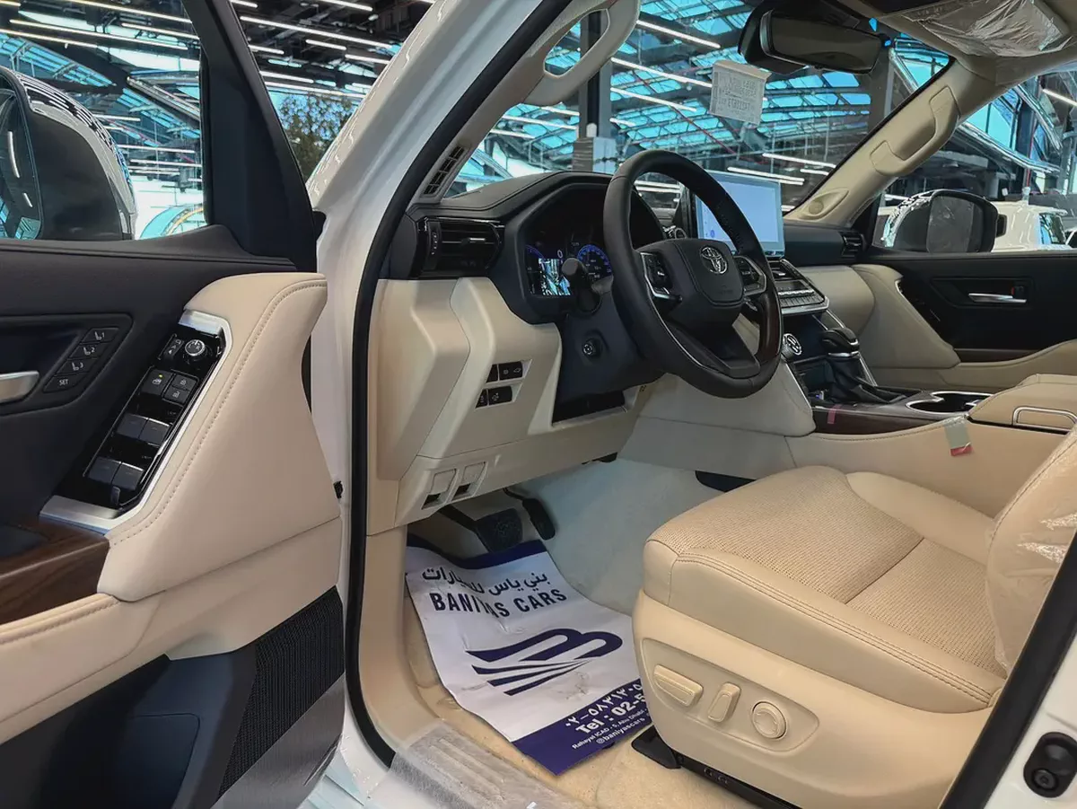 تويوتا لاندكروزر استيشن VXR 3.5 توين تيربو  ضمان الوكيل-6-6