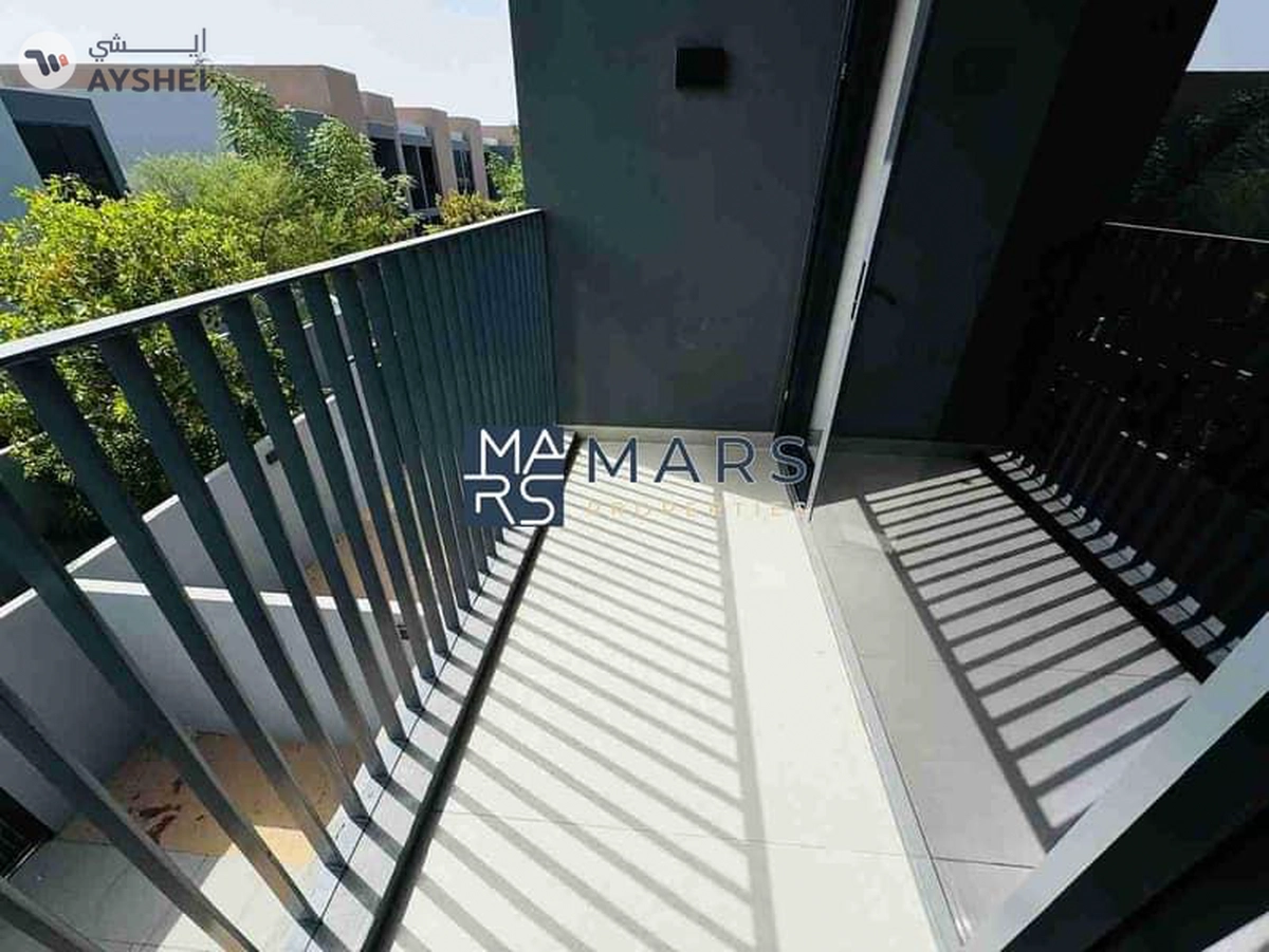 Ready To Move | Brand New | Luxurious Townhouses-17-17