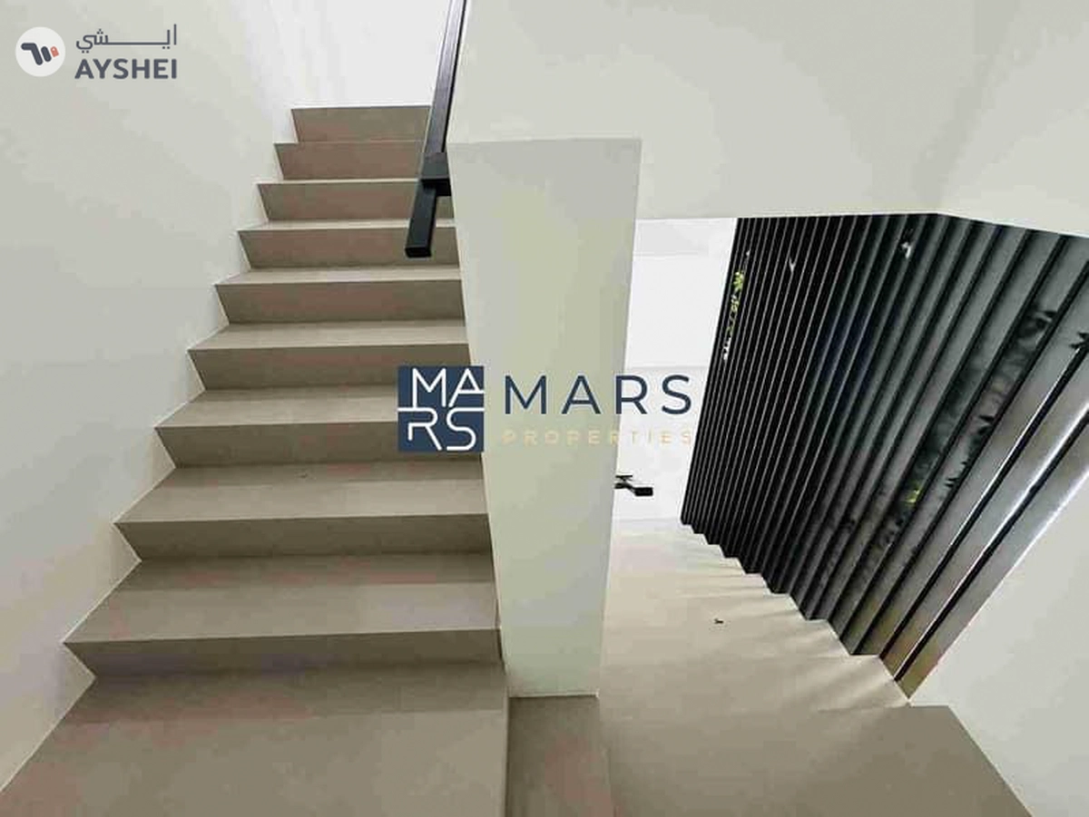 Ready To Move | Brand New | Luxurious Townhouses-2-2