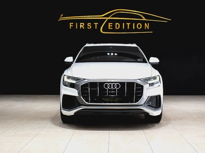 2019 ll Audi Q8 ll S-Line ll Gcc ll Full Option ll Full Service History-2
