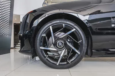 Rolls-Royce Spectre-2