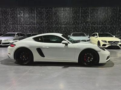 2022 | Porsche 718 Cayman GTS | GCC | Al Nabooda Porsche Service History & Warranty Till 03/2027-5