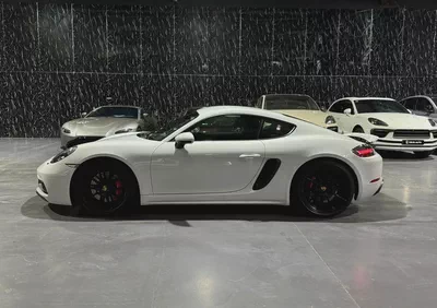 2022 | Porsche 718 Cayman GTS | GCC | Al Nabooda Porsche Service History & Warranty Till 03/2027-6