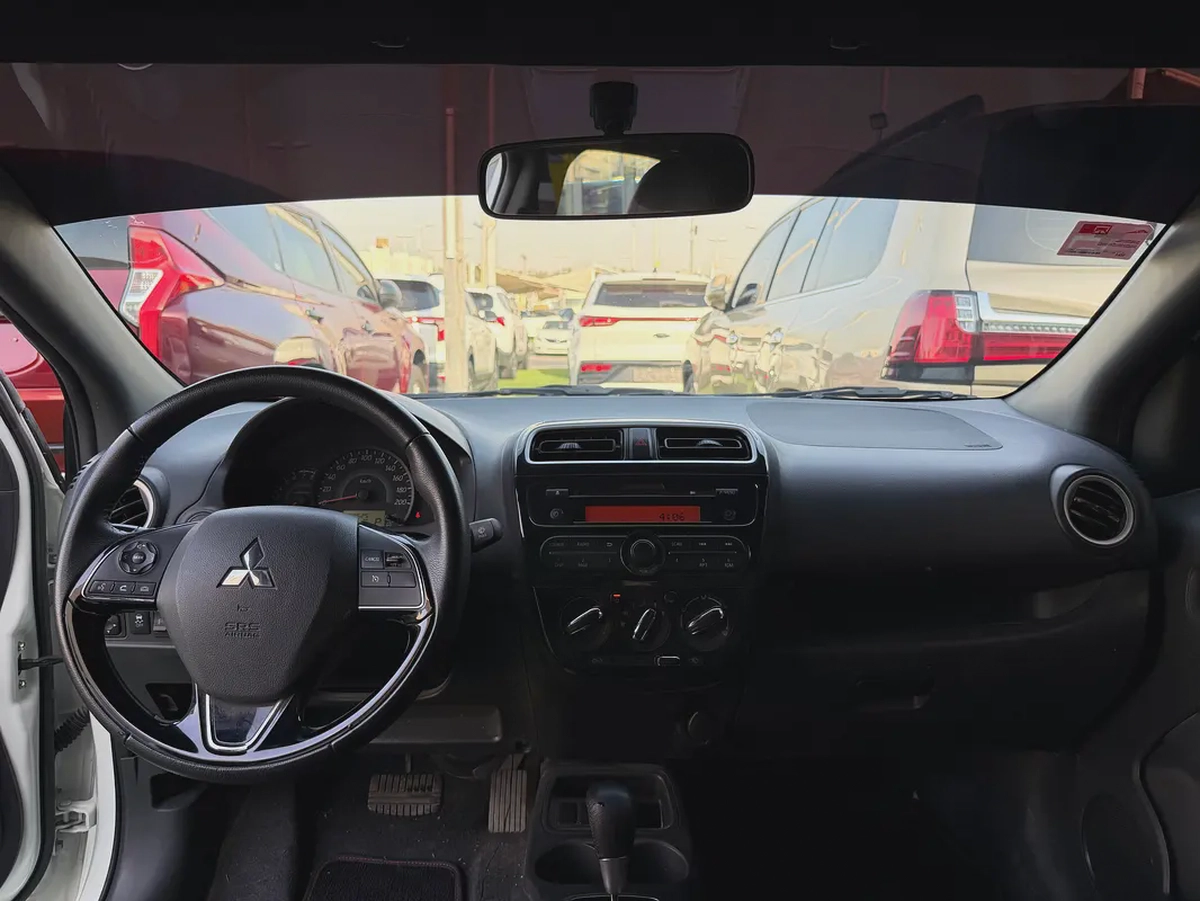 Mitsubishi attrage—2022–GCC—FREE ACCIDENT—ORIGINAL PAINT—LOW MILAGE—EXCELLENT CONDITION