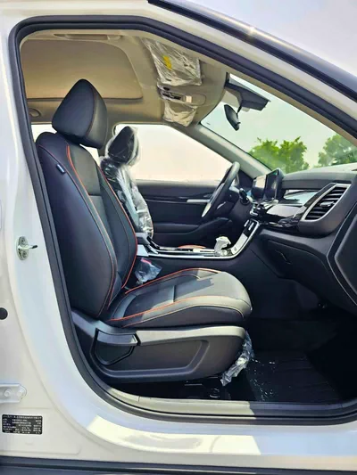 Kia Seltos EX CVT LUXURY/ DUAL TONE WITH BLACK ROOF, PANORAMIC ROOF/1.5L PETROL V4 (CODE#KSLL)-9