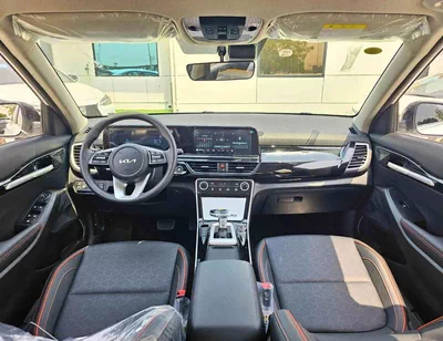 Kia Seltos EX CVT LUXURY/ DUAL TONE WITH BLACK ROOF, PANORAMIC ROOF/1.5L PETROL V4 (CODE#KSLL)-12