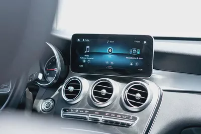 2021 Mercedes-Benz GLC 300-10