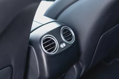 2021 Mercedes-Benz GLC 300-13