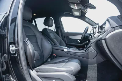 2021 Mercedes-Benz GLC 300-18