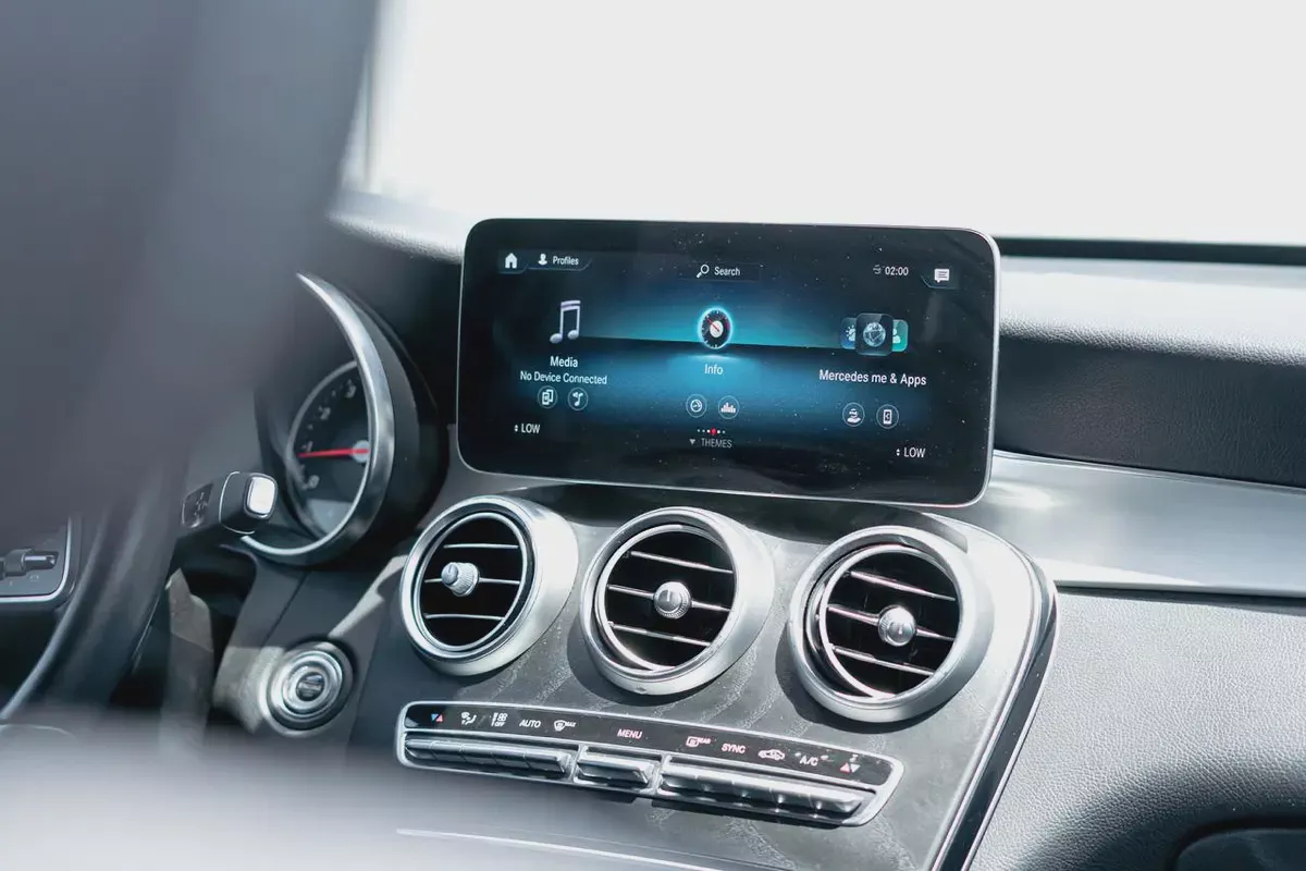 2021 Mercedes-Benz GLC 300-10-10