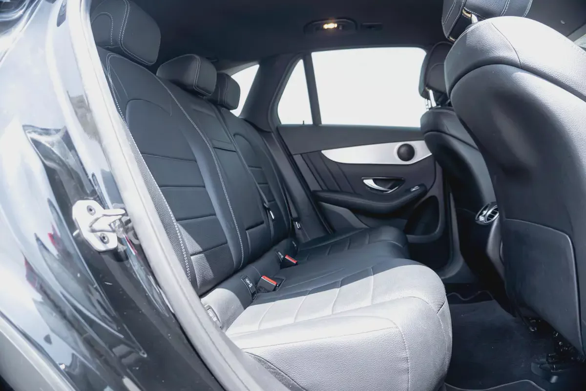 2021 Mercedes-Benz GLC 300-19-19