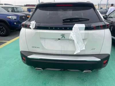 New 2023 Peugeot 2008-5