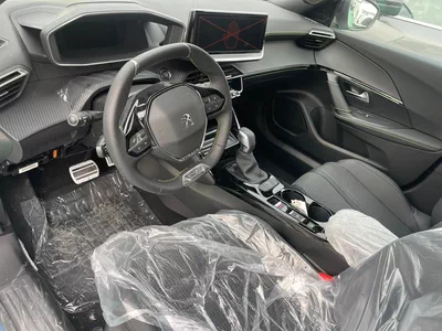 New 2023 Peugeot 2008-7
