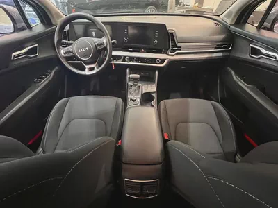 !! 2025 !! Kia | Sportage LX | GCC Specs | Under Warranty | Just 43000 Driven-12