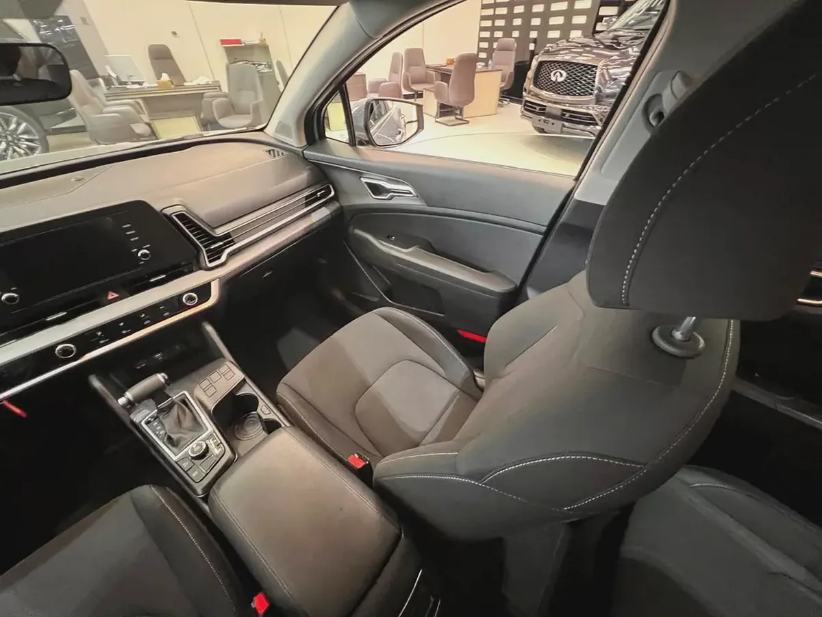!! 2025 !! Kia | Sportage LX | GCC Specs | Under Warranty | Just 43000 Driven-14-14