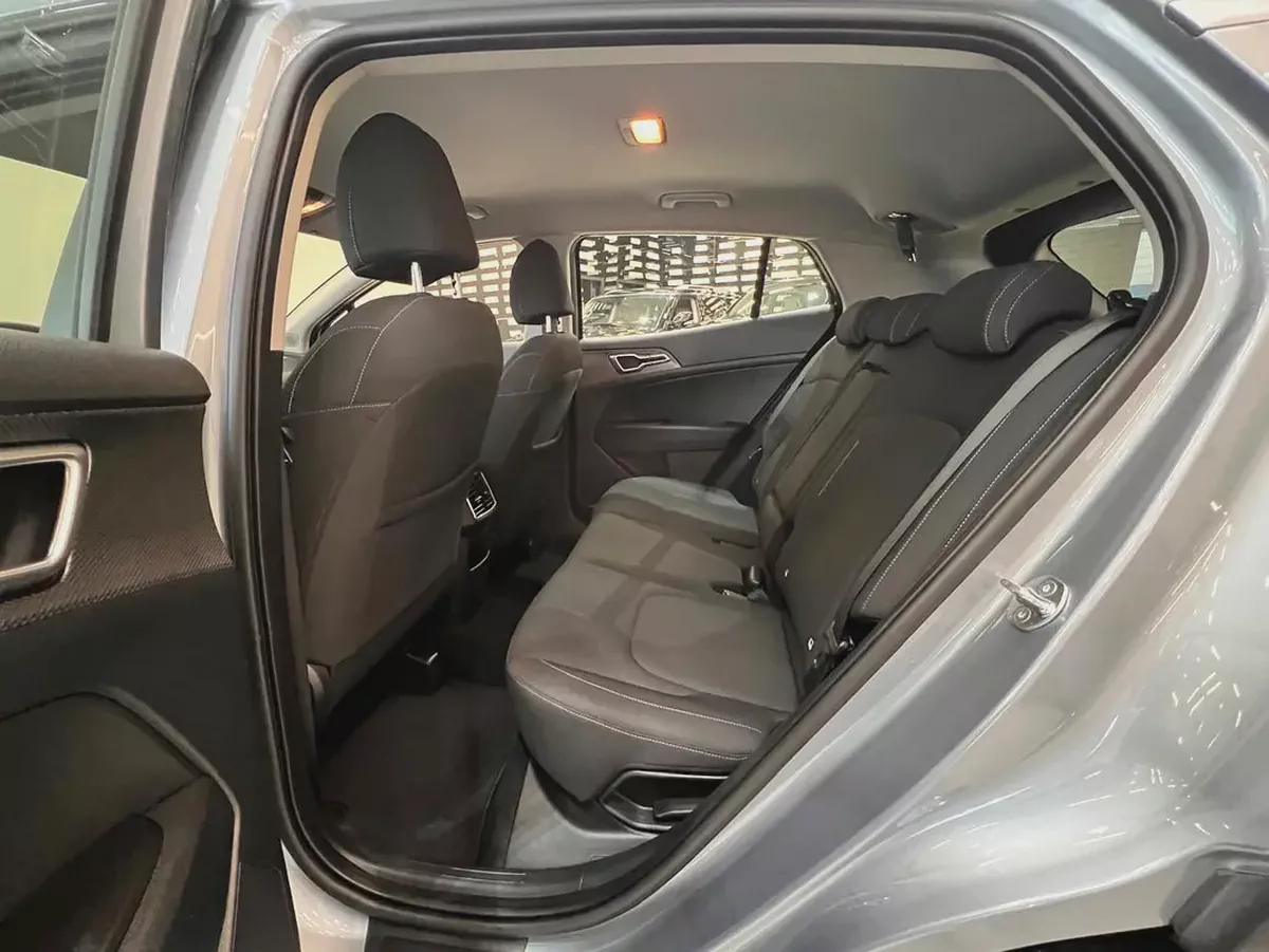 !! 2025 !! Kia | Sportage LX | GCC Specs | Under Warranty | Just 43000 Driven-15-15