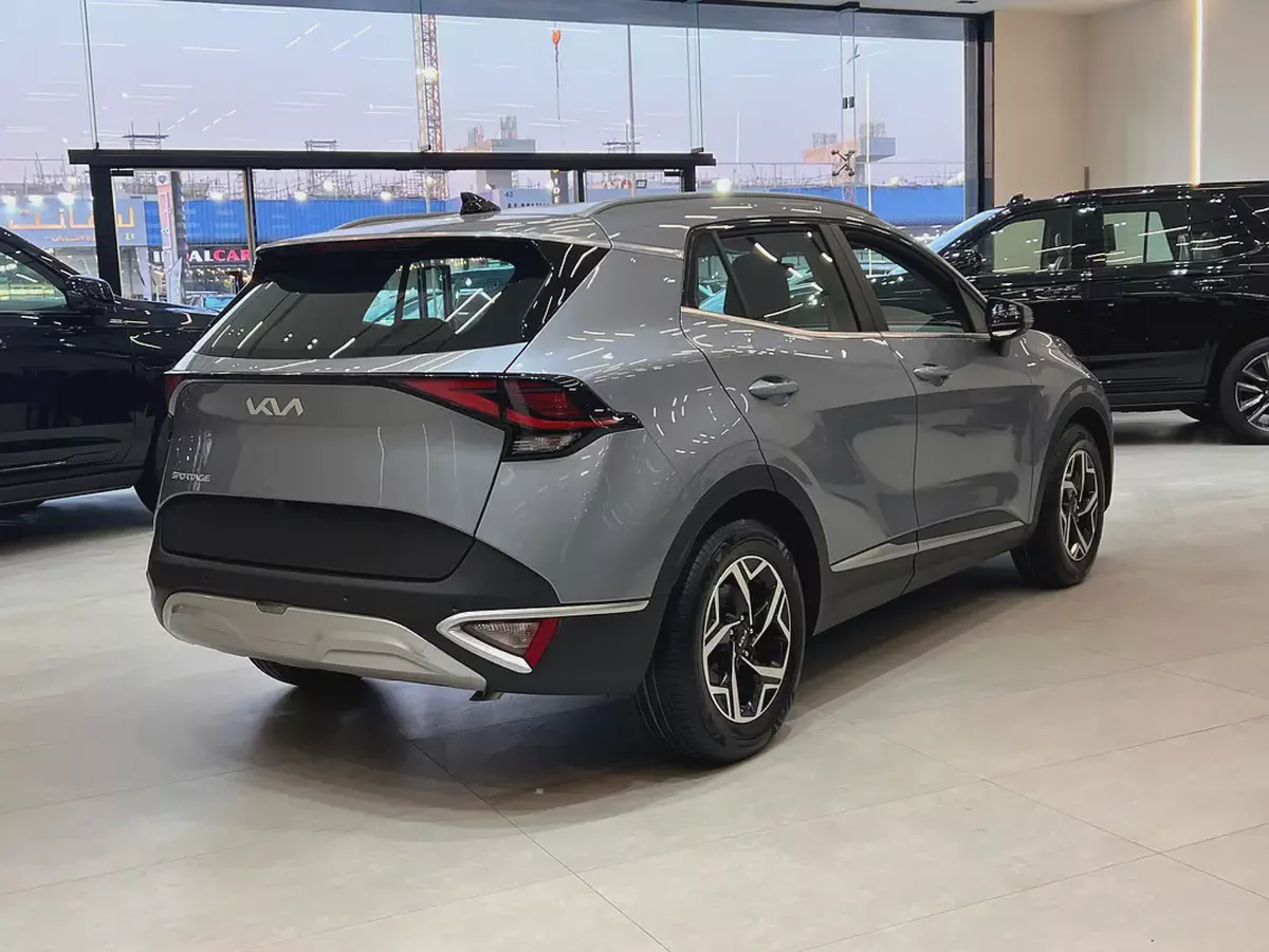 !! 2025 !! Kia | Sportage LX | GCC Specs | Under Warranty | Just 43000 Driven-2-2