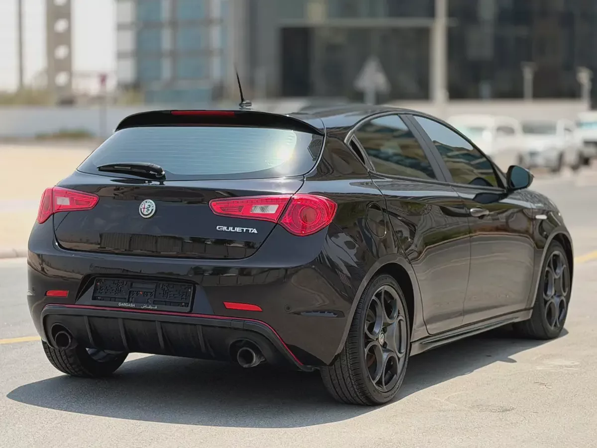 Pristine Condition | 2019 Alfa Romeo Giulietta Veloce | GCC Specs-15-15
