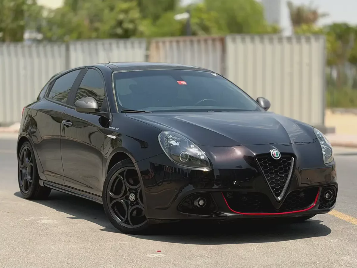 Pristine Condition | 2019 Alfa Romeo Giulietta Veloce | GCC Specs-2-2