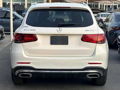Mercedes benz Glc300 Model 2021-15