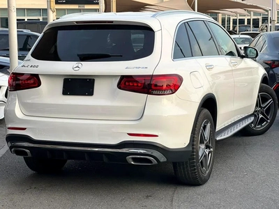 Mercedes benz Glc300 Model 2021-13