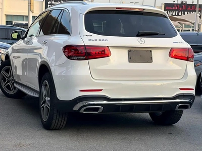 Mercedes benz Glc300 Model 2021-1