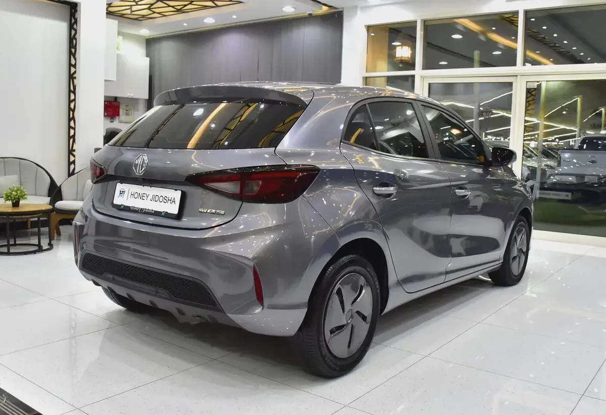 AED 491 EMi for 5Yrs | MG MG3 ( 2025 Model ) in Grey Color GCC Specs-5-5