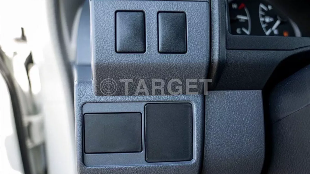 Toyota Land Cruiser 70 LC76 HT VXR HT VXR TOYOTA LAND CRUISER HARDTOP  LC76 4.2L DIESEL V6 5DOORS 2026 0KM-10-0
