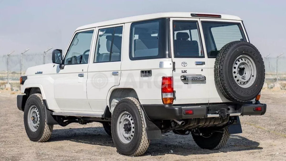 Toyota Land Cruiser 70 LC76 HT VXR HT VXR TOYOTA LAND CRUISER HARDTOP  LC76 4.2L DIESEL V6 5DOORS 2026 0KM-4-0