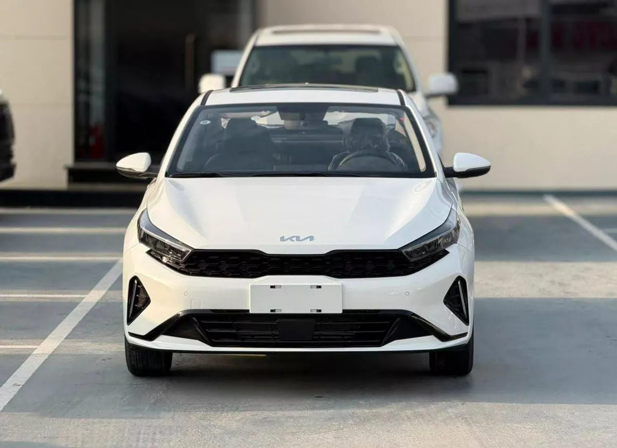 Kia K3 LX STANDARD 1.5L Petrol 2026 Export Price @ 53,500 AED-1-0