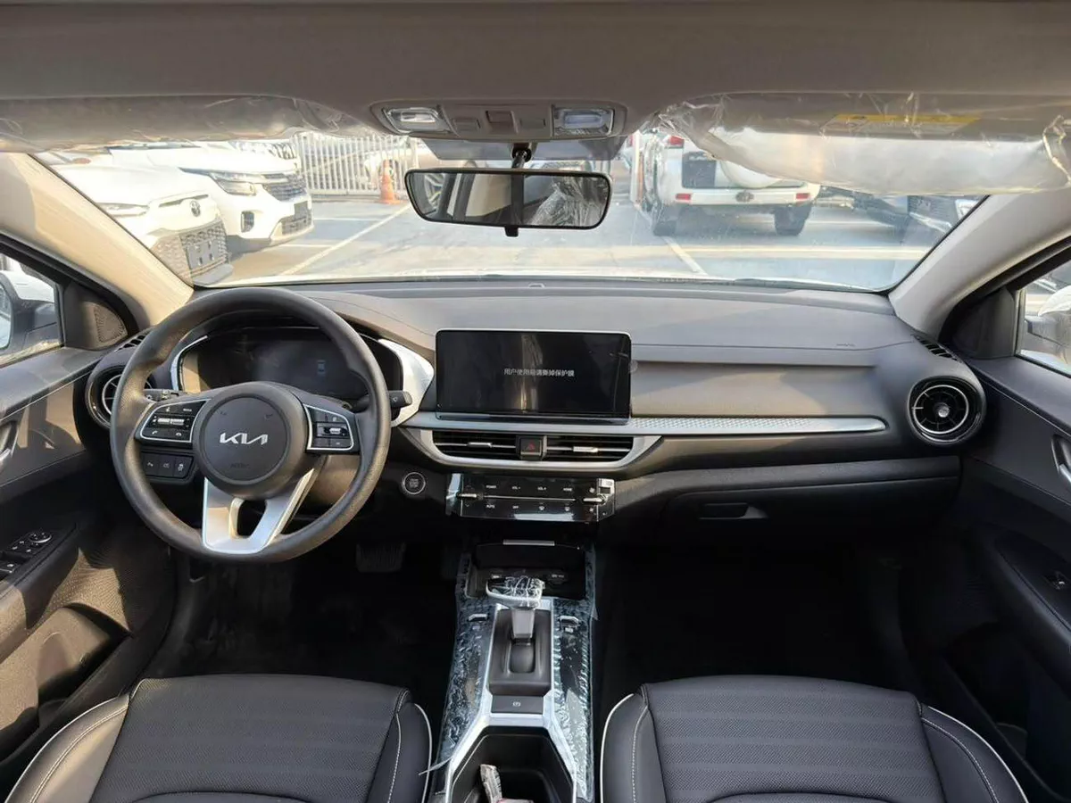 Kia K3 LX STANDARD 1.5L Petrol 2026 Export Price @ 53,500 AED-8-0