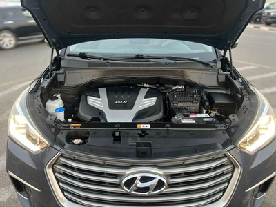 Hyundai Santa Fe 2019 Hyundai Santa Fe XL  - 3.3L V6 - Apple & Android Play - 7 Seater - 42000 Mileage - 41999 AED-20