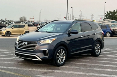 Hyundai Santa Fe 2019 Hyundai Santa Fe XL  - 3.3L V6 - Apple & Android Play - 7 Seater - 42000 Mileage - 41999 AED-2