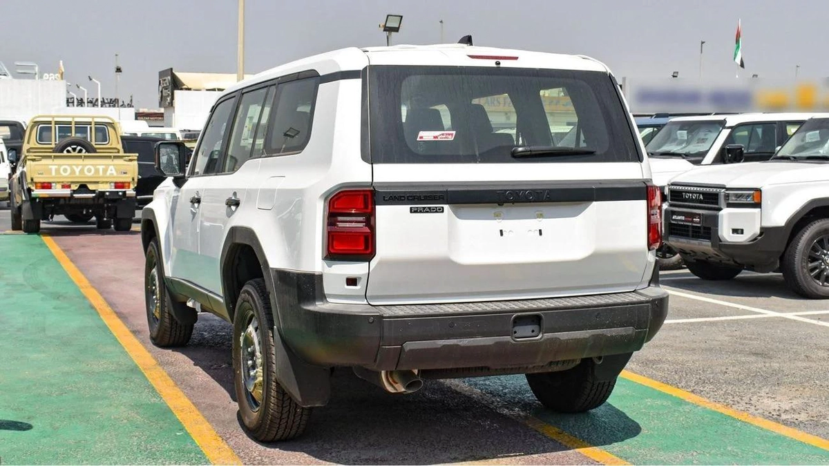 Toyota Prado 2.4L Basic/ Saudi Specs-4-4