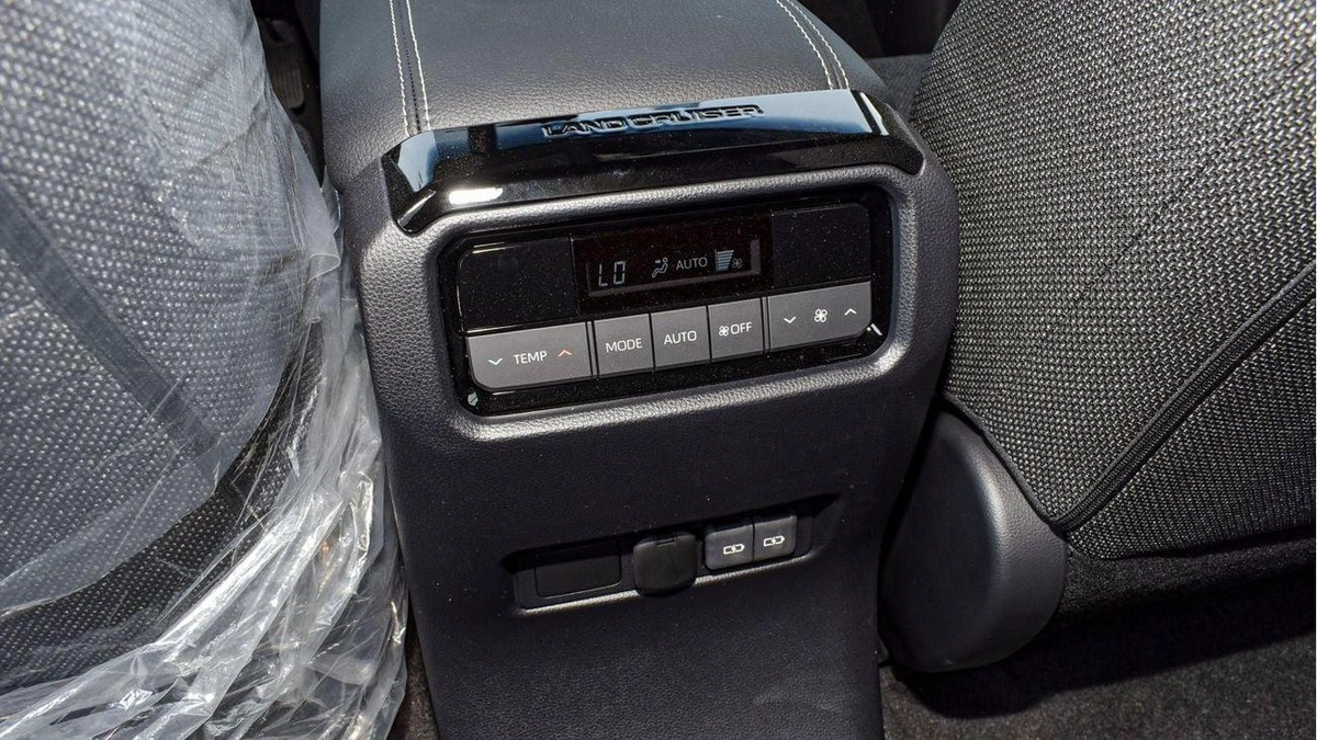 Toyota Prado 2.4L Basic/ Saudi Specs-10-10
