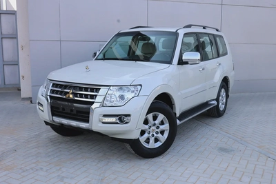 Mitsubishi Pajero GLS 2022-60,600KM-GCC Specs-Excellent Condition-0