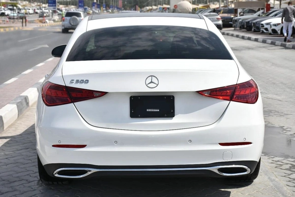 C300 4MATIC 2022 | WHITE