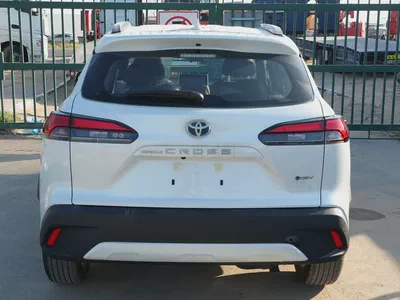 2025 TOYOTA COROLLA CROSS 1.8L HYBRID PET A/T SUNROOF FULL GCC BRAND NEW 0KM-4