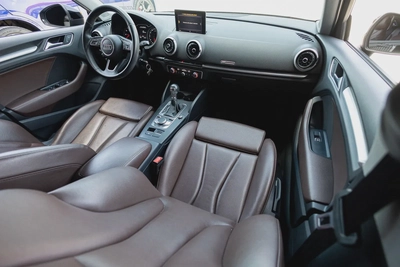Audi A3 2020-3