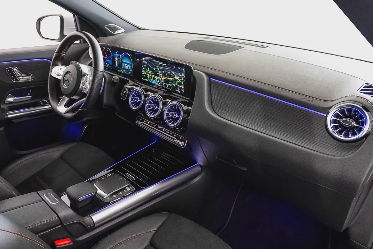 2,265 AED / 60 Months / 0% DP | 2022 Mercedes-Benz EQA350 Premium Plus / Agency Warranty-10-10