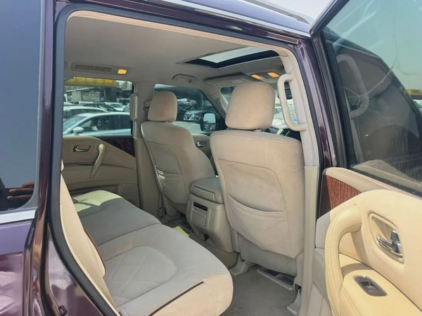 Nissan Patrol SE 2012 GCC Specs fullopshin fed left